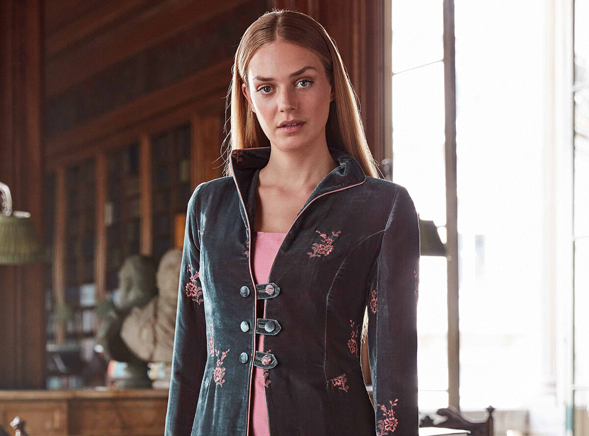 Rule with a velvet coat