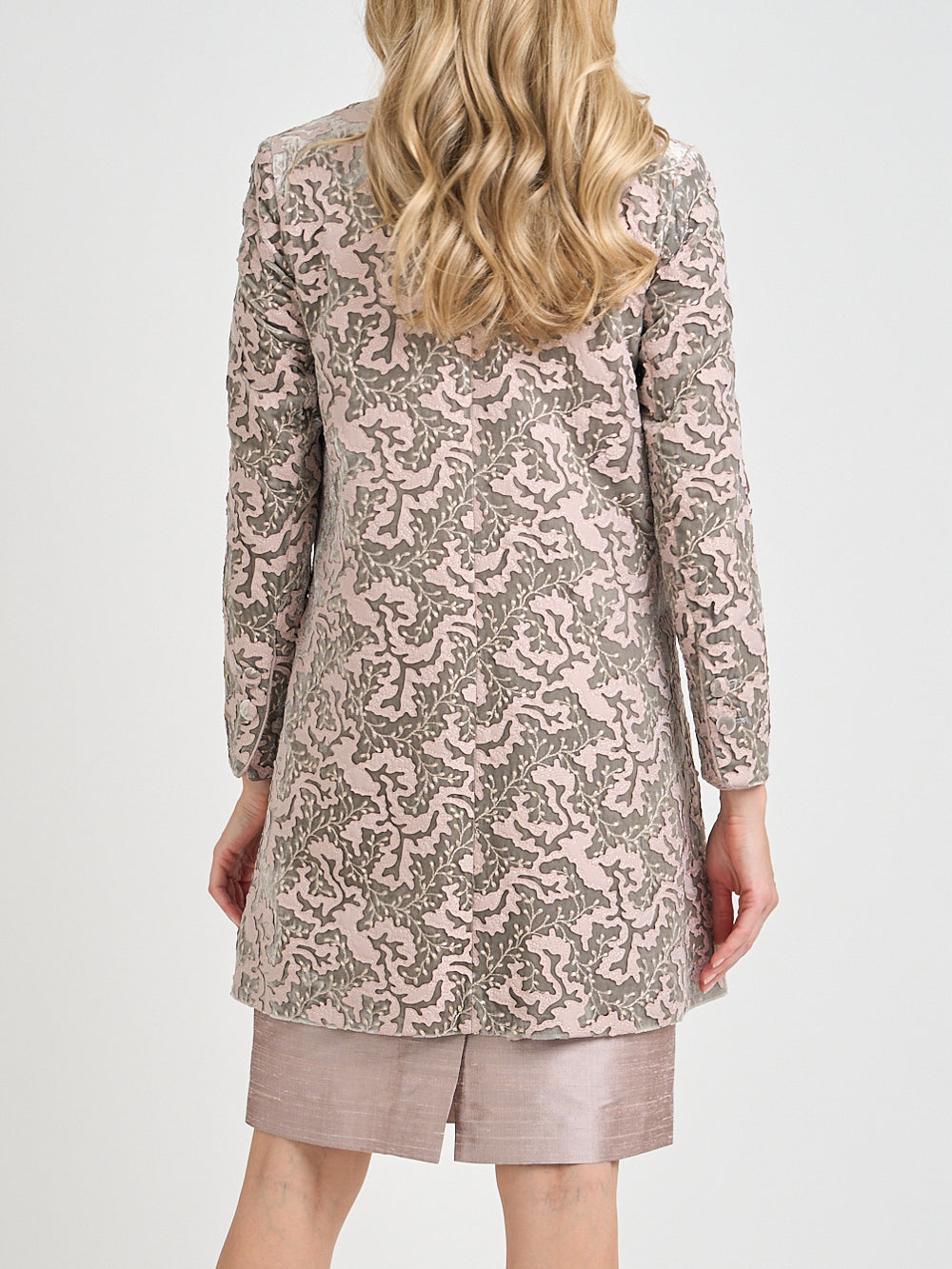 Swing Jacket Platinum Grey Chediston Silk Velvet