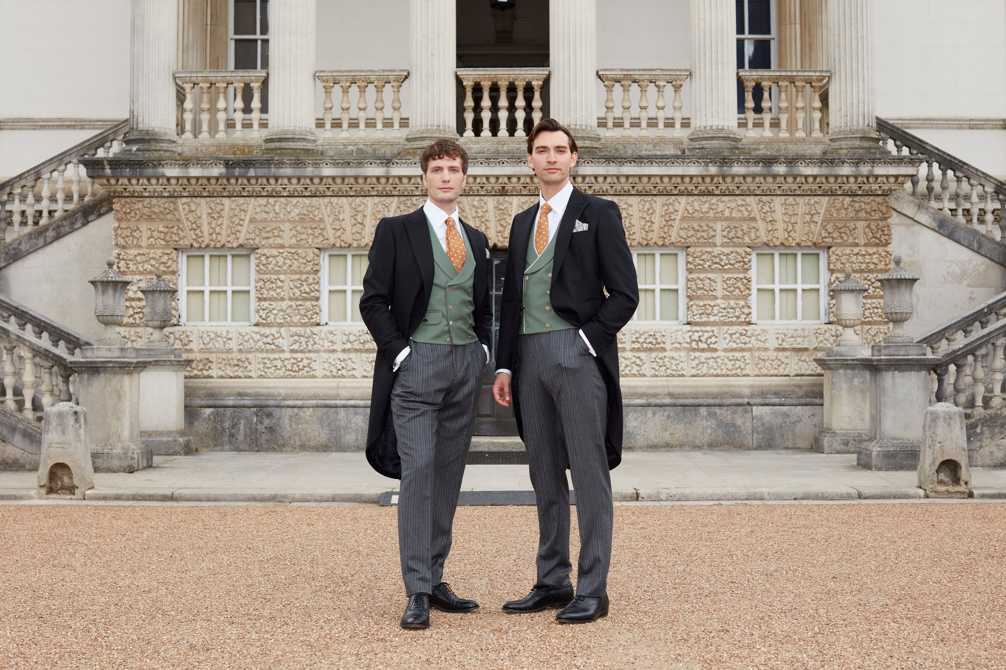 The Summer Wedding Guide for Grooms