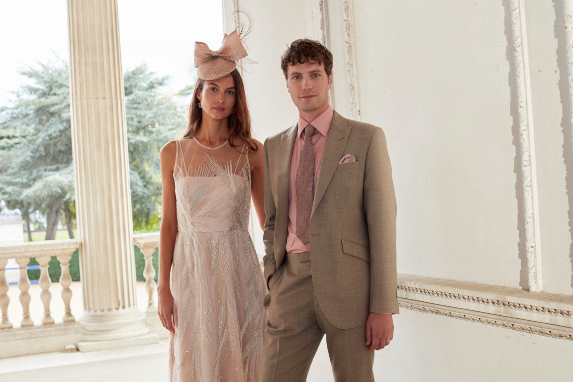 How To Dress For A Mediterranean Wedding