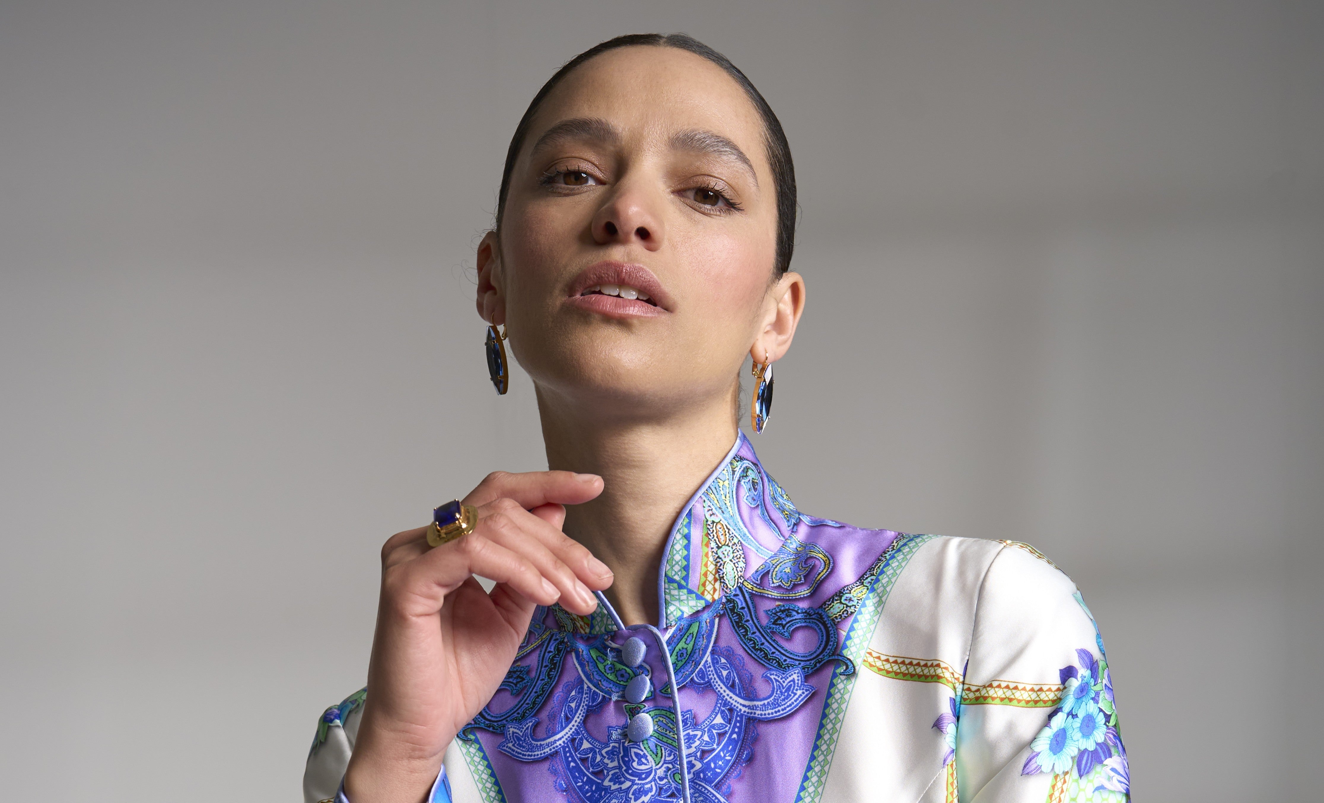 Silk and Sophistication: Mastering Eveningwear – Favourbrook