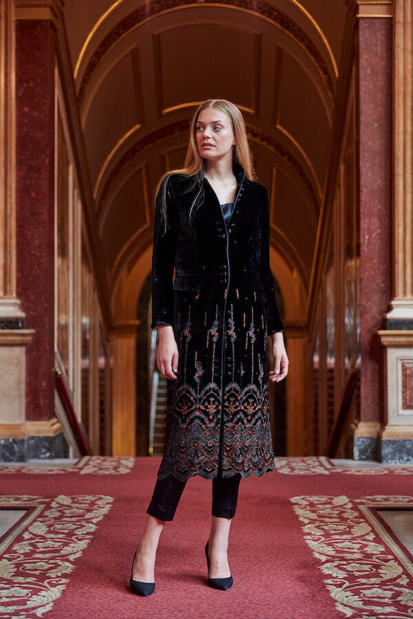 Look 10
