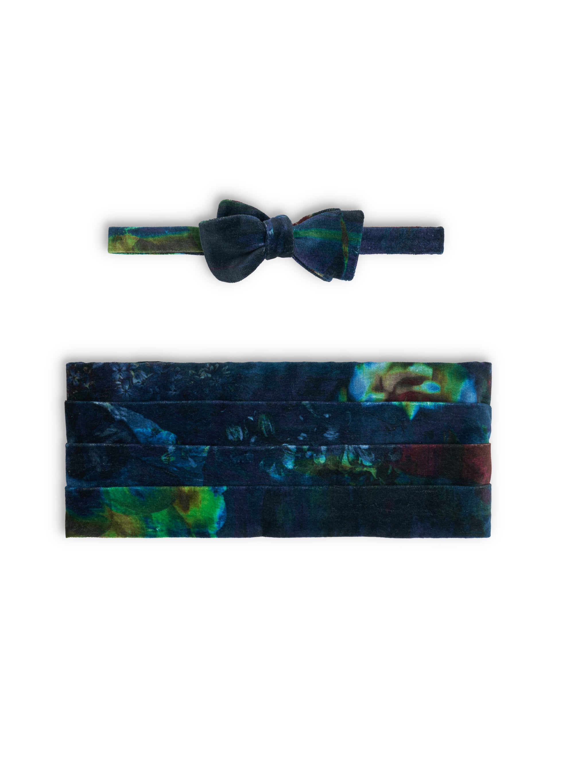 Midnight Idris Floral Cotton Pleated Cummerbund &amp; Bow Tie Set