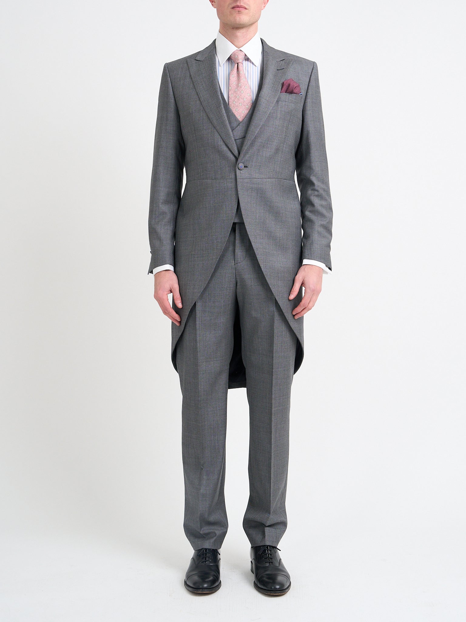 WELLINGTONLIGHTGREYMORNINGSUIT